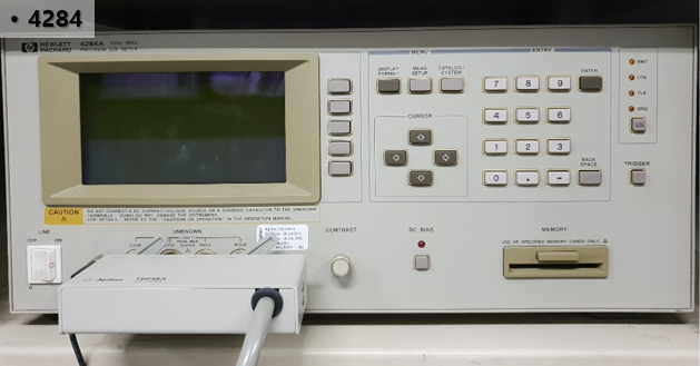 Agilent 4284 precision LCR meter